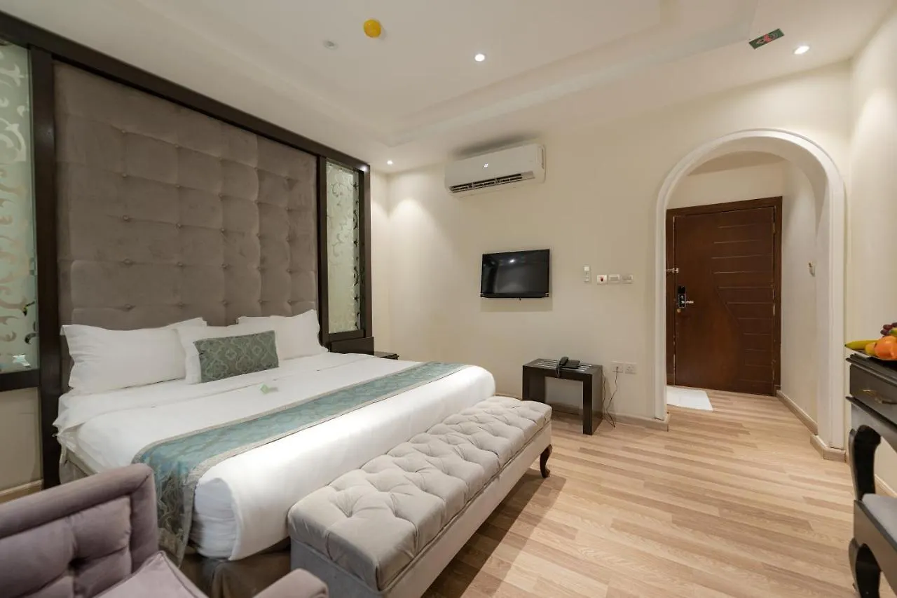 Hotel Holiday Plus - Al Nuzha Jeddah
