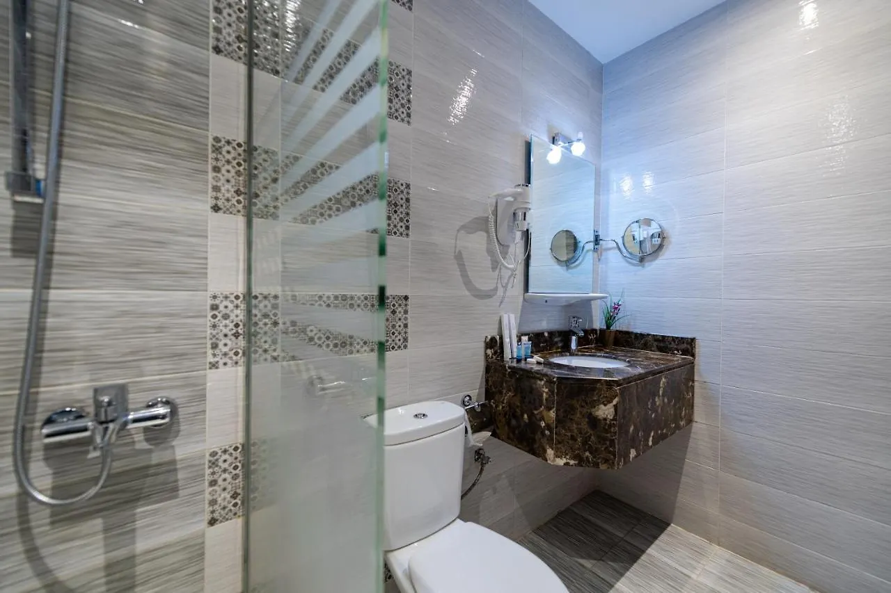 Hotel Holiday Plus - Al Nuzha Jeddah